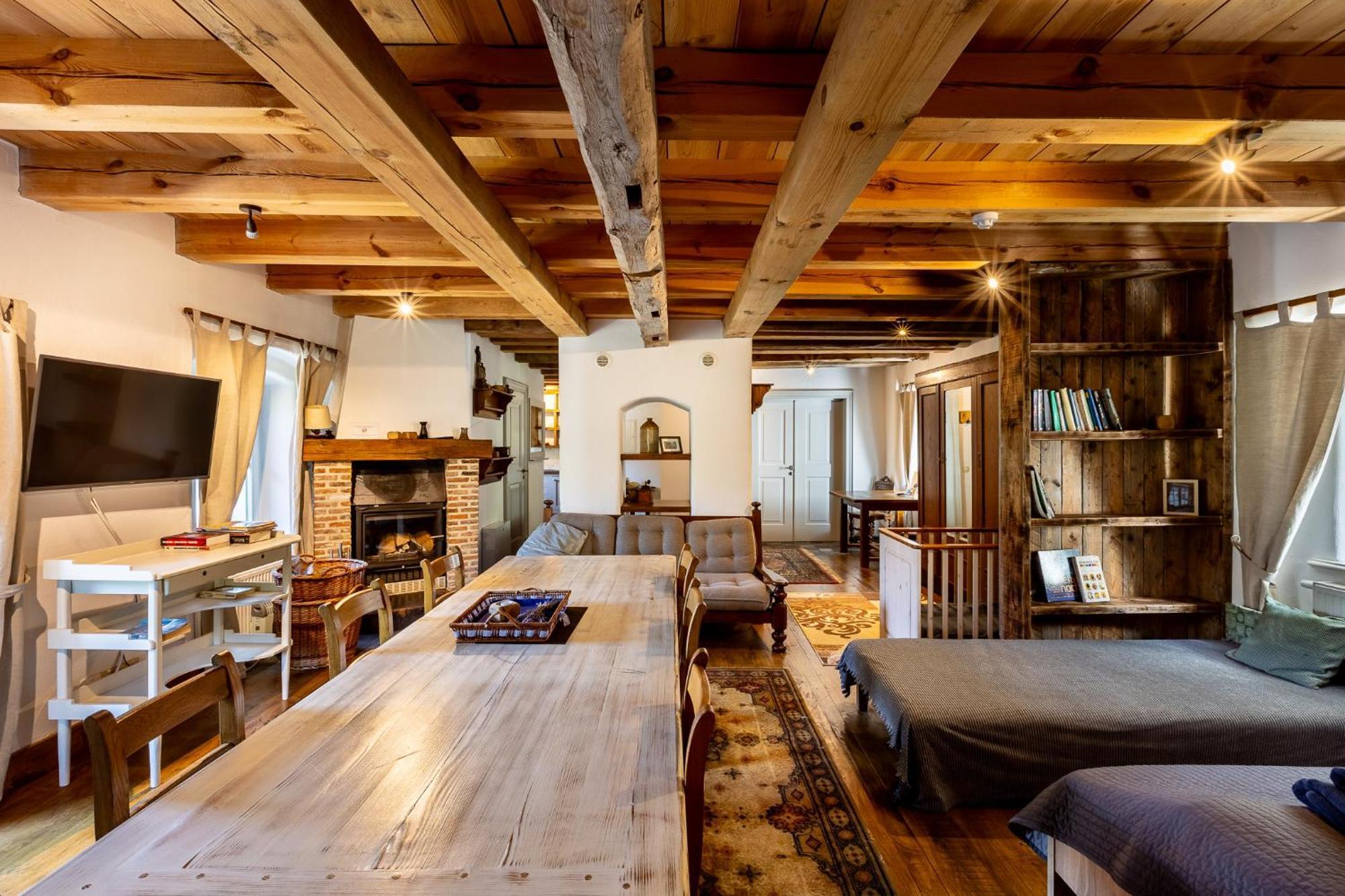 Gosciniec Pod Zajacem Bed & Breakfast Olesnica  Bagian luar foto